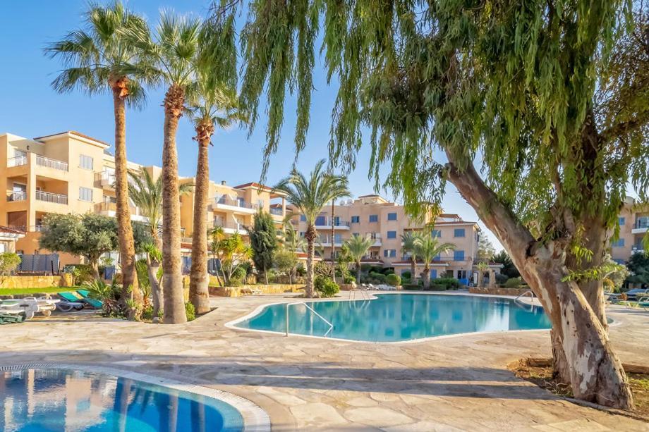 207 Kings Palace Seaview Paphos Buitenkant foto