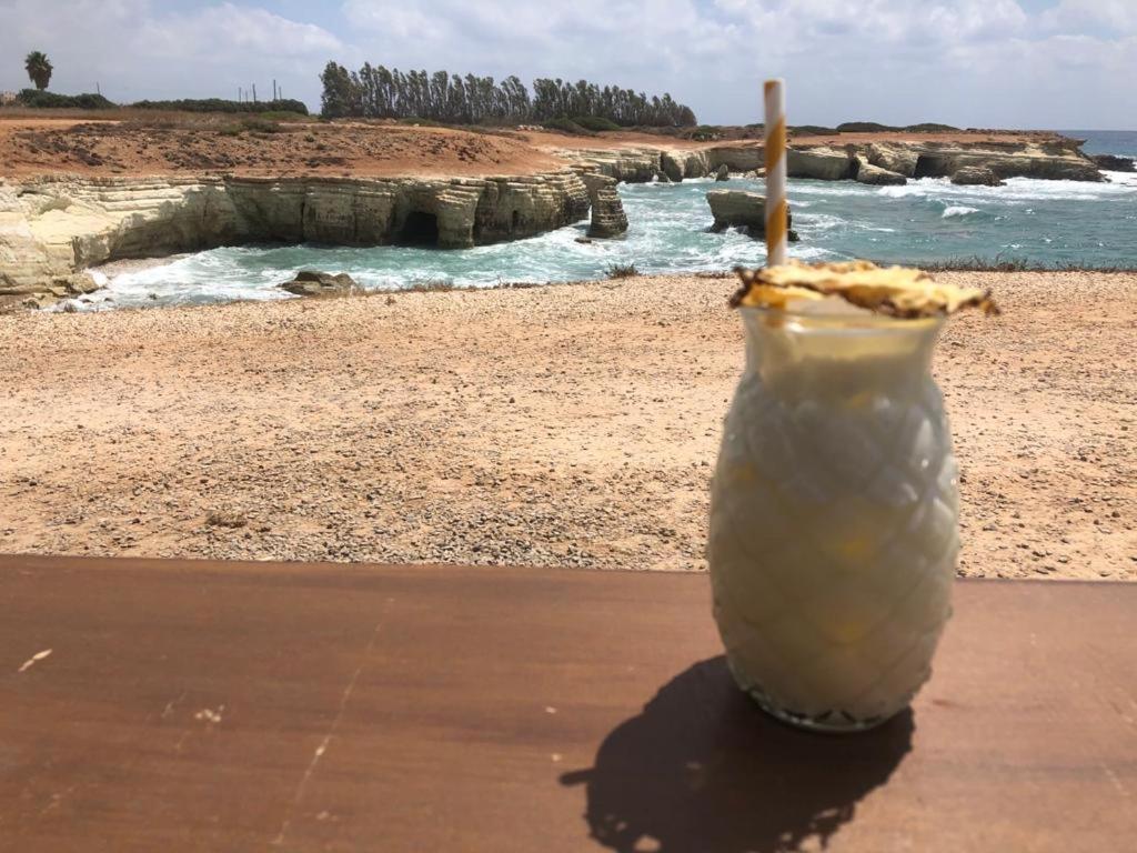 207 Kings Palace Seaview Paphos Buitenkant foto